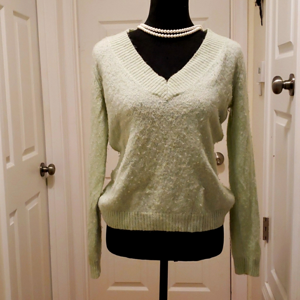 💚S Green Sweater 💚